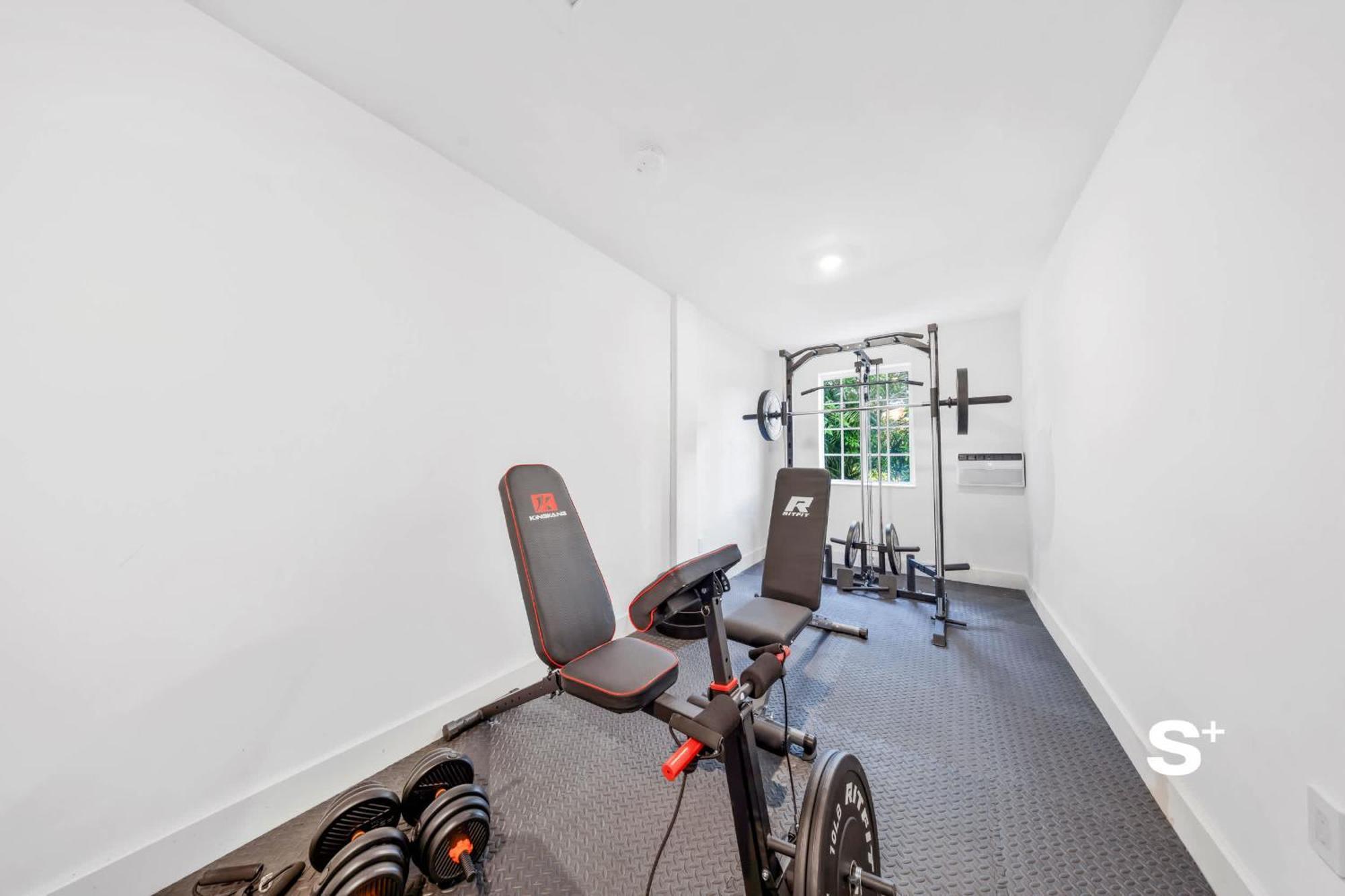 1-br Retreat In The Centre Miami